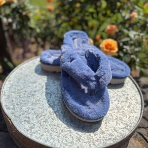 UGG KOOLABURRA SLIPPERS SIZE 10  WORN ONCE!